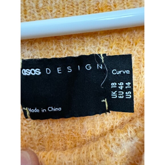 ASOS DESIGN Curve Relaxed Crew Neck Sweater orange Size 14 Women - Picture 6 of 7